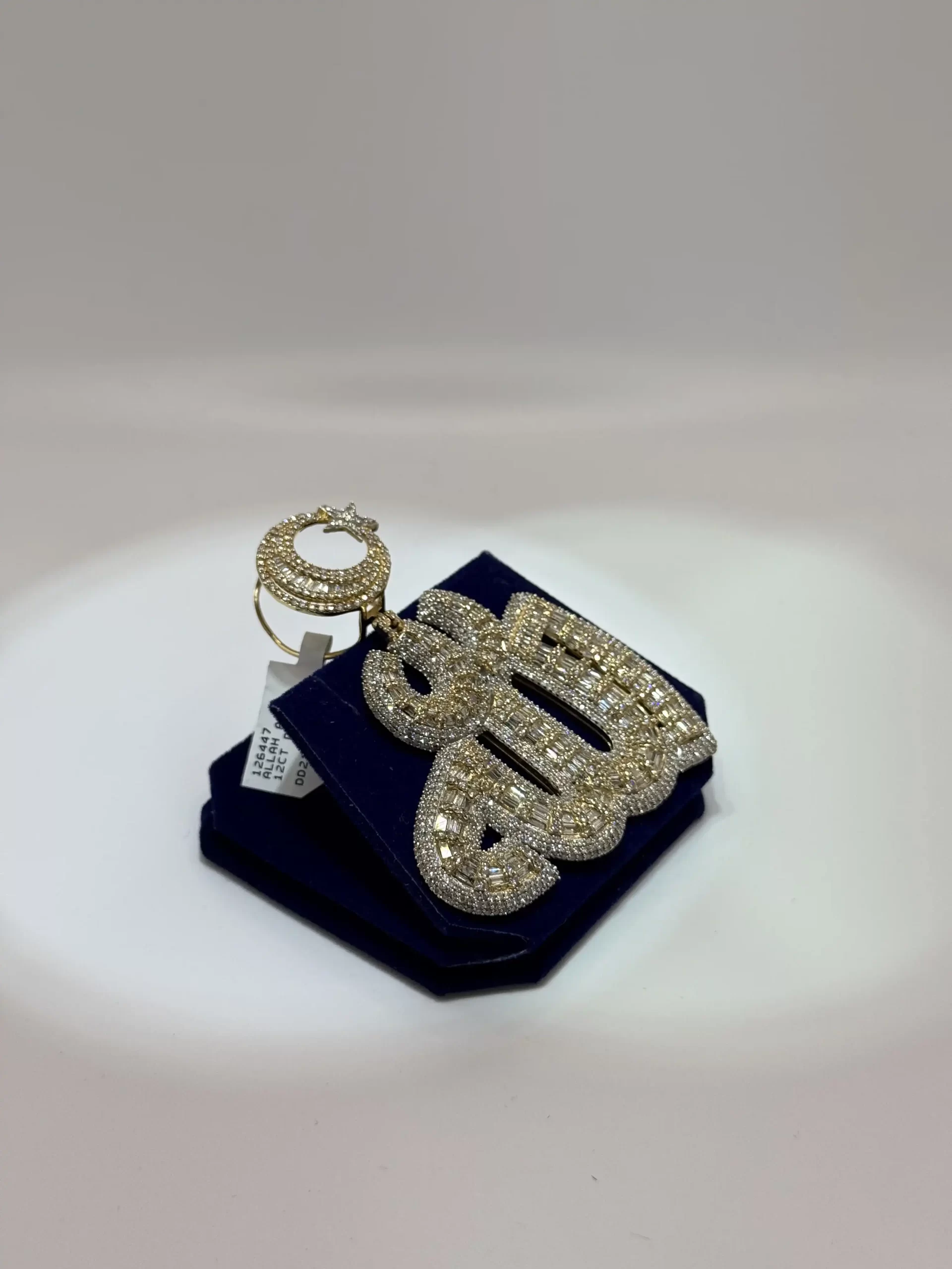 The Grand Majestic Allah Medallion (12.00 CTW) - Image 3