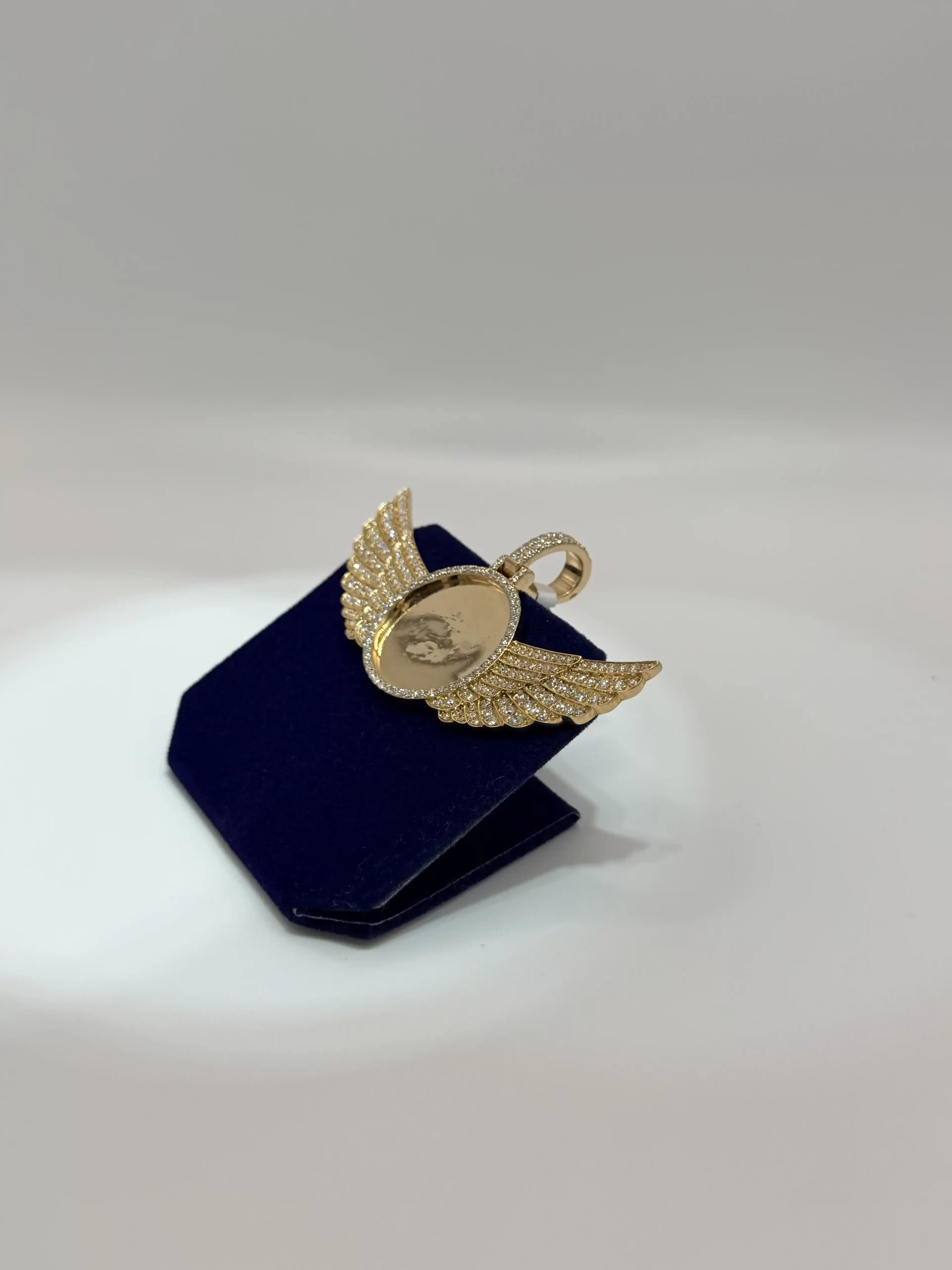 The Archangel Custom Memory Pendant (5.00 CTW) - Image 2