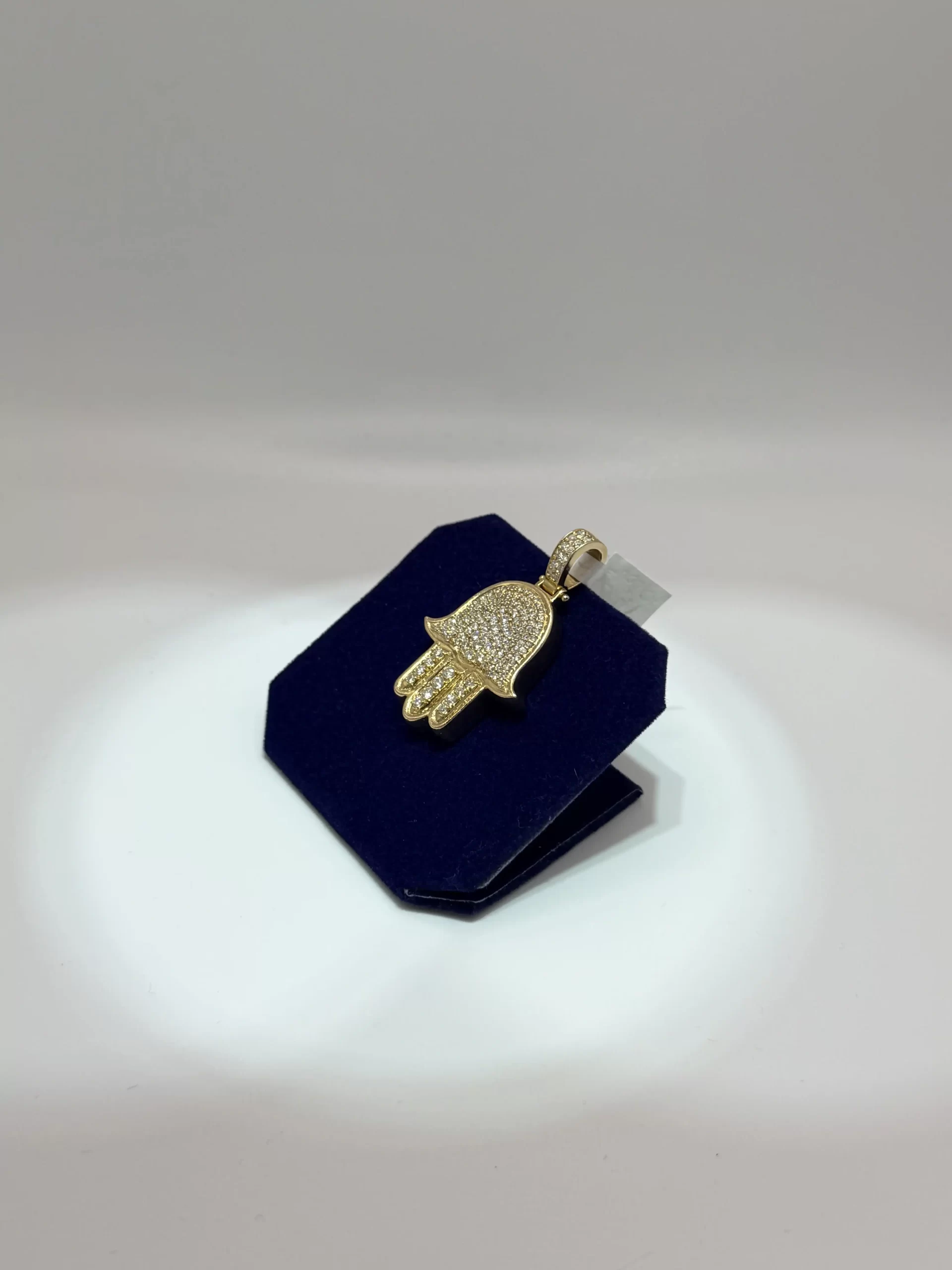 The Guardian Hamsa (4.00 CTW) - Image 2