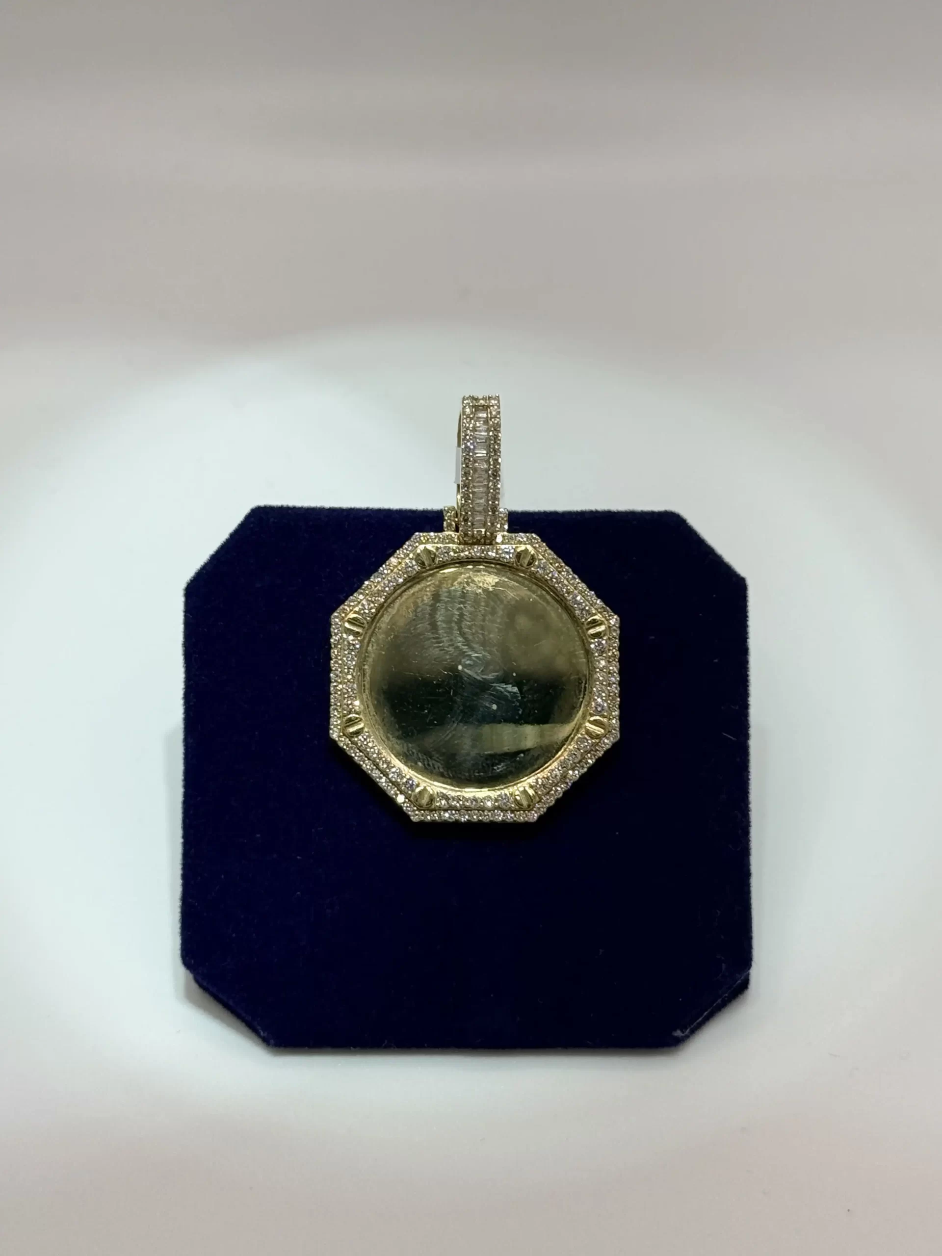 The "Double-Tier" Octagon Picture Pendant (2.00 CTW) - Image 4