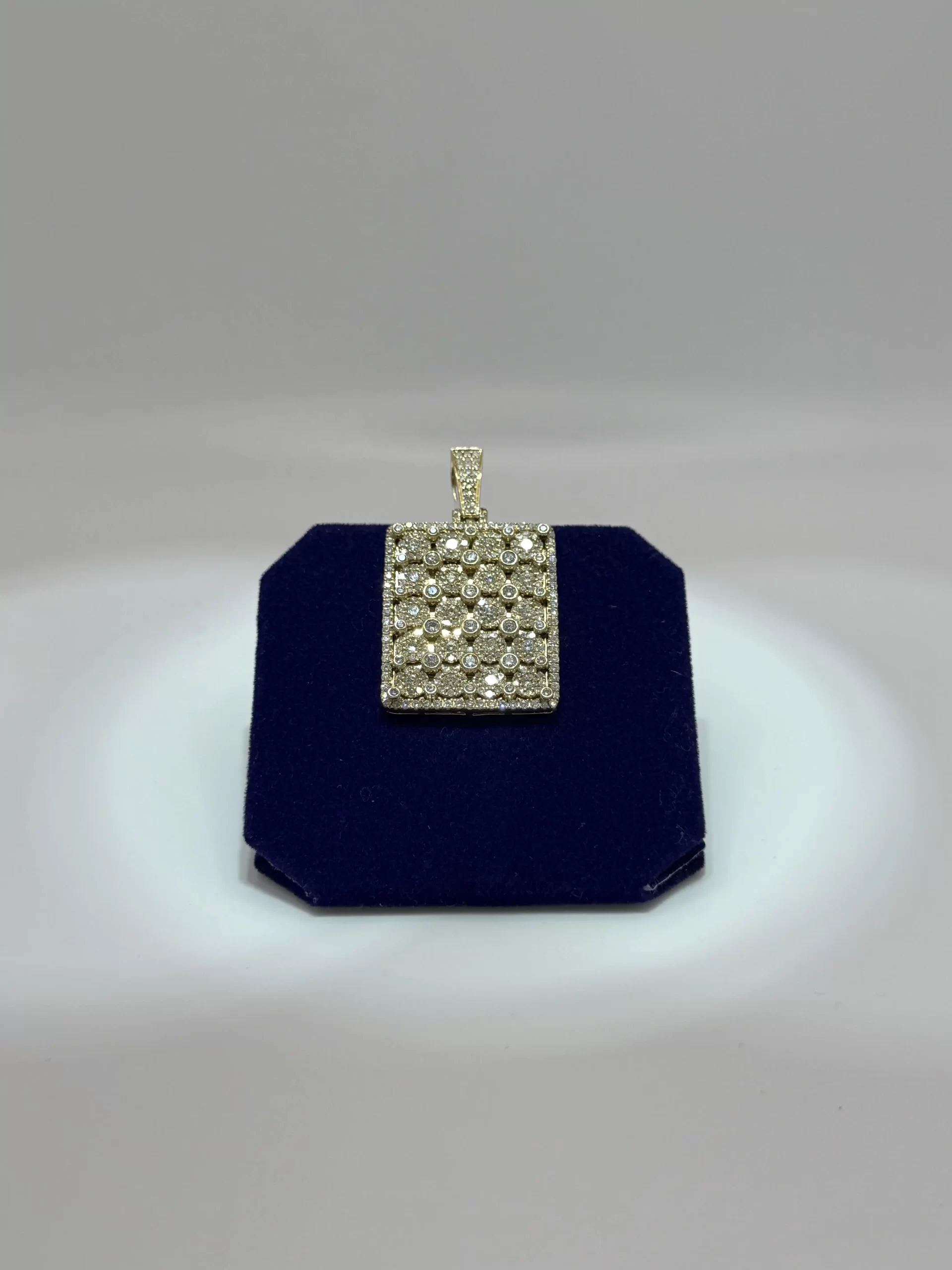 The "Gridmaster" Diamond Plate (4.75 CTW) - Image 4
