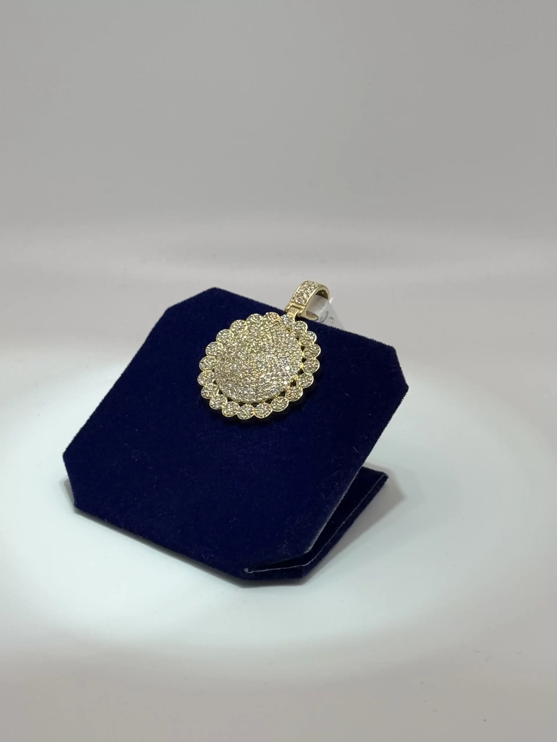 The "Solar Flare" Diamond Medallion (2.00 CTW) - Image 3