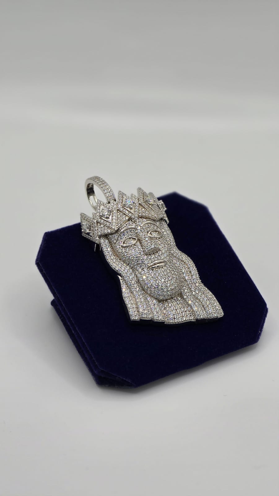 The Sacred Savior Jesus Piece - Image 2