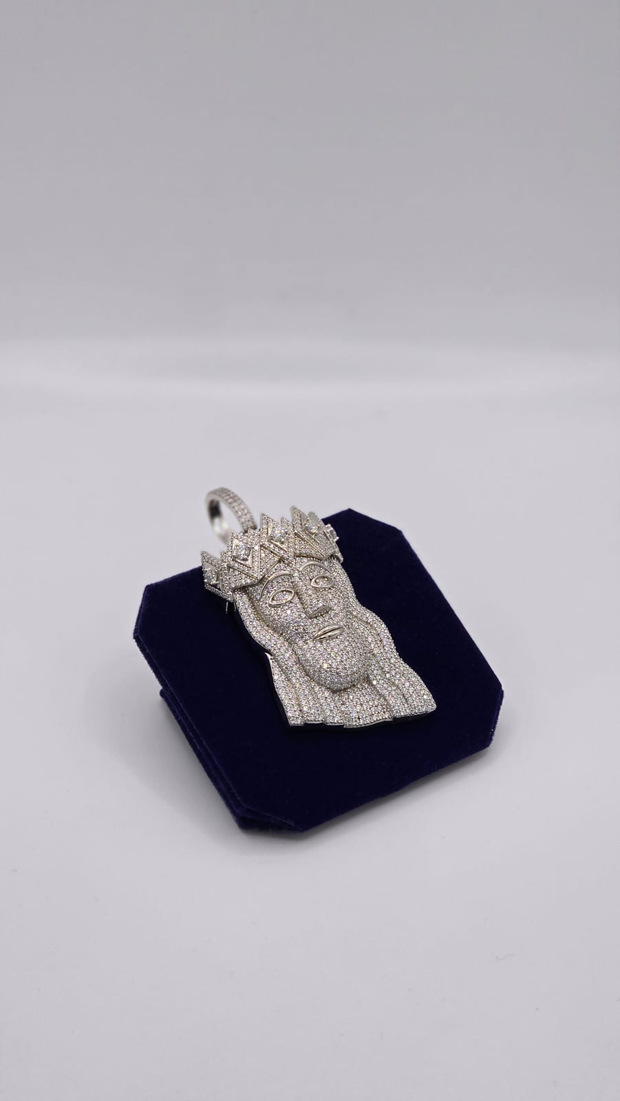 The Sacred Savior Jesus Piece - Image 4