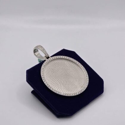The Keepsake Photo Pendant