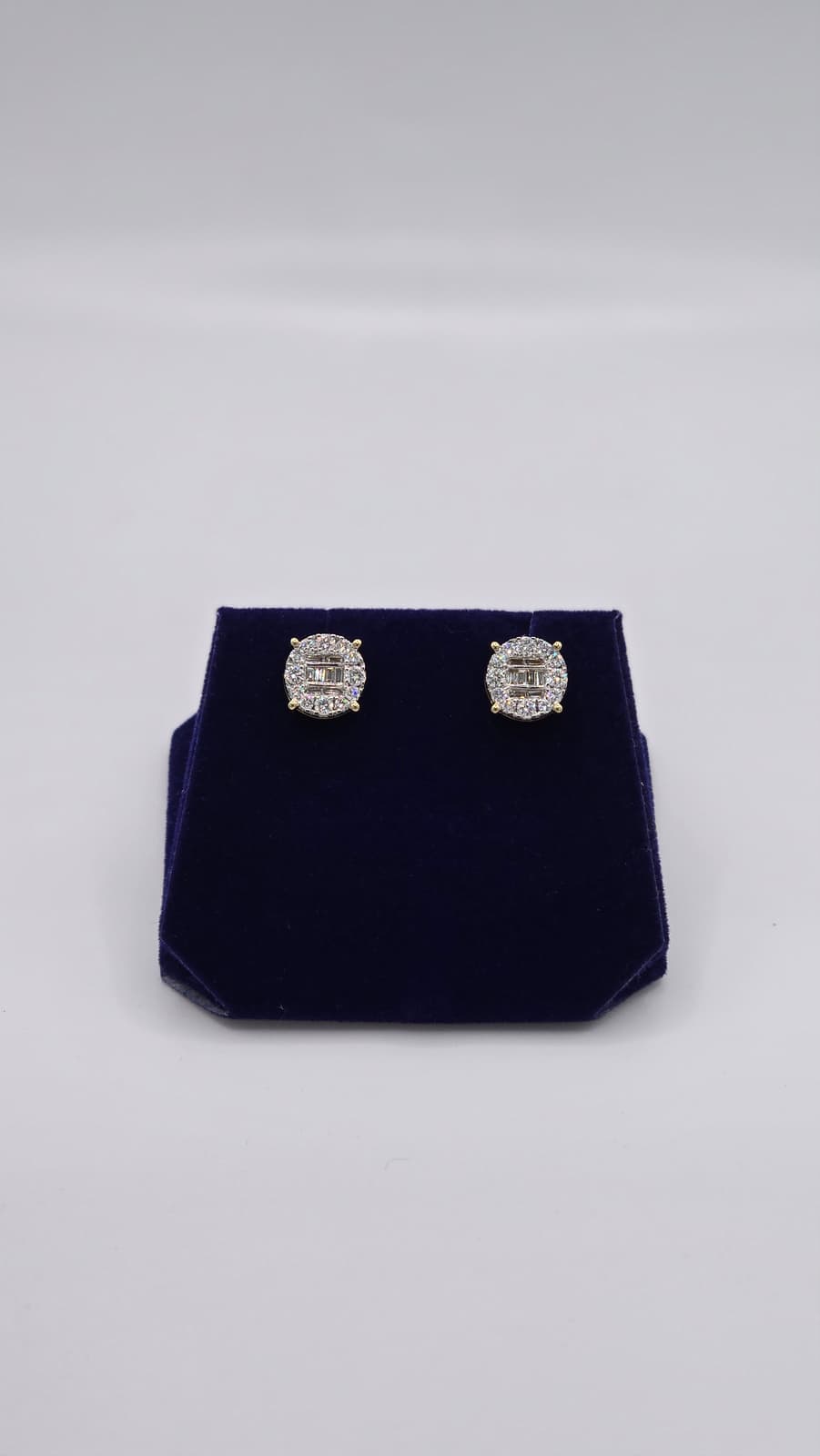 0.93 CTW Lab-Grown Diamond Round Baguette-Halo Studs (10K Yellow Gold)