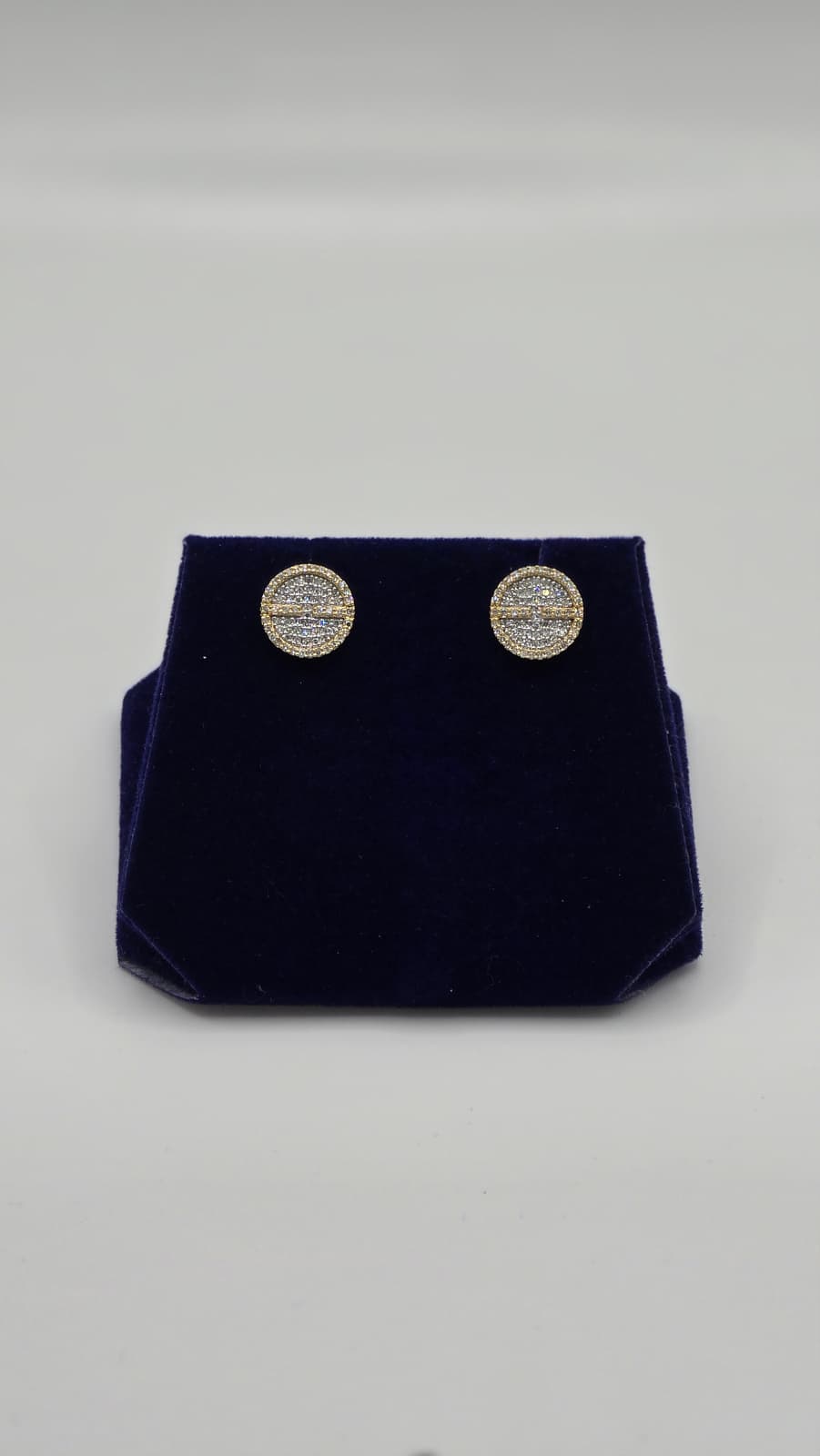 0.375 CTW Natural Diamond Round Baguette-Bar Studs (10K Yellow Gold) - Image 3