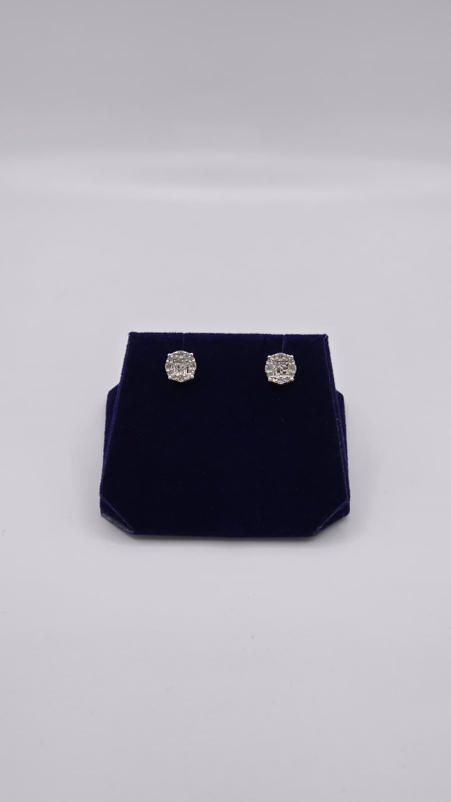0.35 CTW Natural Diamond Round Baguette-Halo Studs (10K White Gold) - Image 2