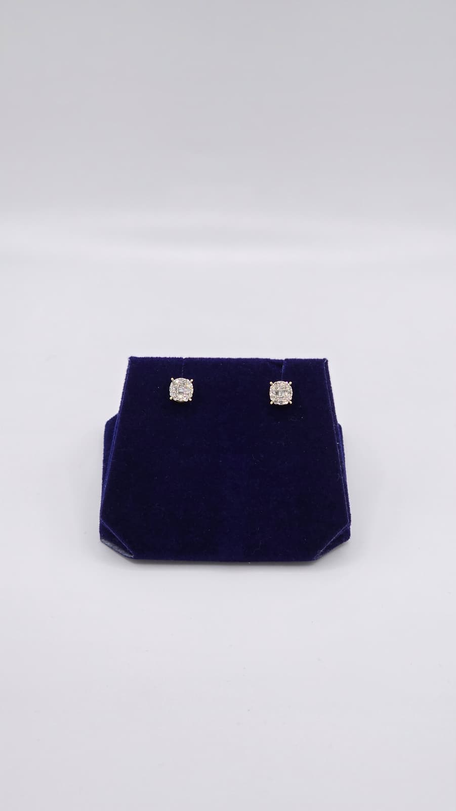0.25 CTW Natural Diamond Cushion Halo Studs (10K Yellow Gold) - Image 4