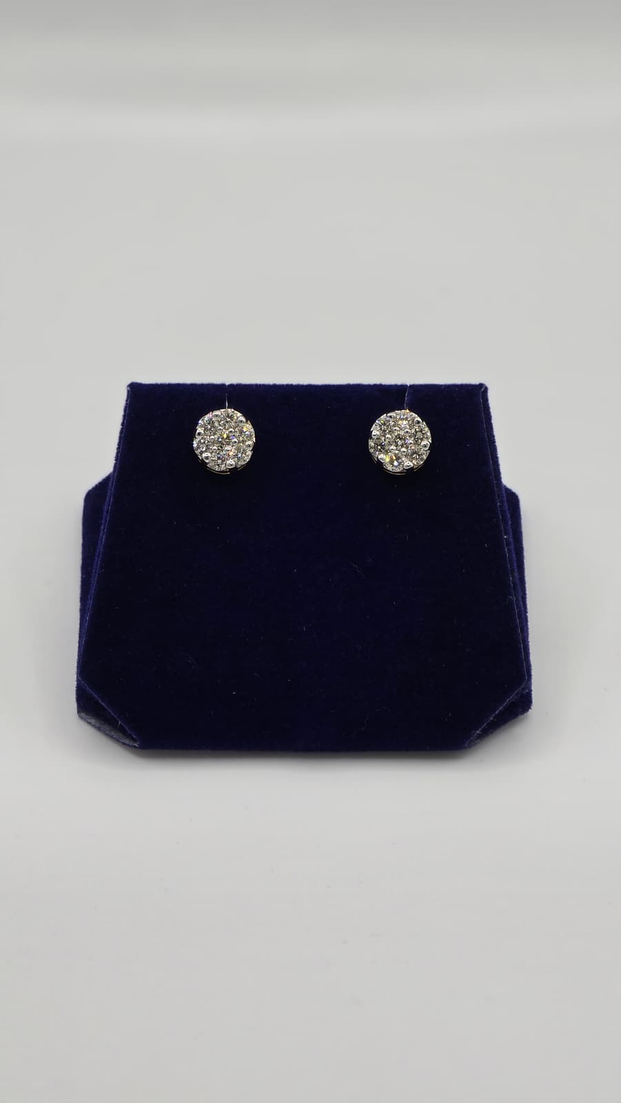 1.25 CTW Natural Diamond Square Princess-Cut Studs (10K White Gold) - Image 3