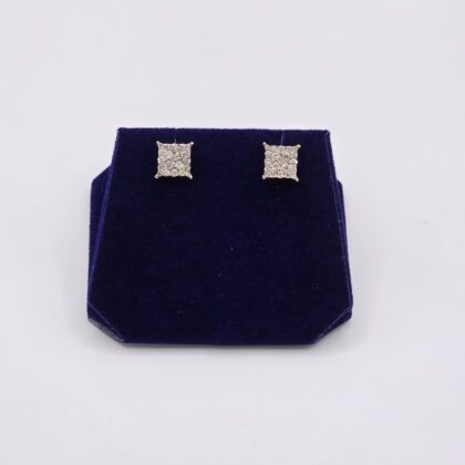 0.75 CTW Natural Diamond Round Cluster Studs (10K Yellow Gold)