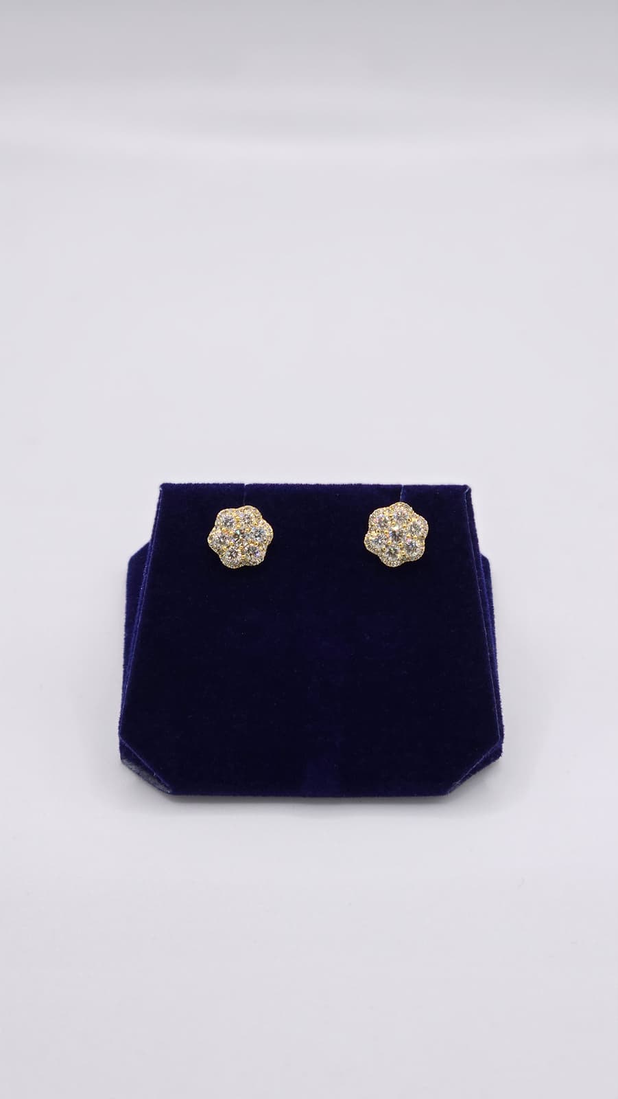 1 CTW Natural Diamond Flower-Cluster Studs (10K Yellow Gold)
