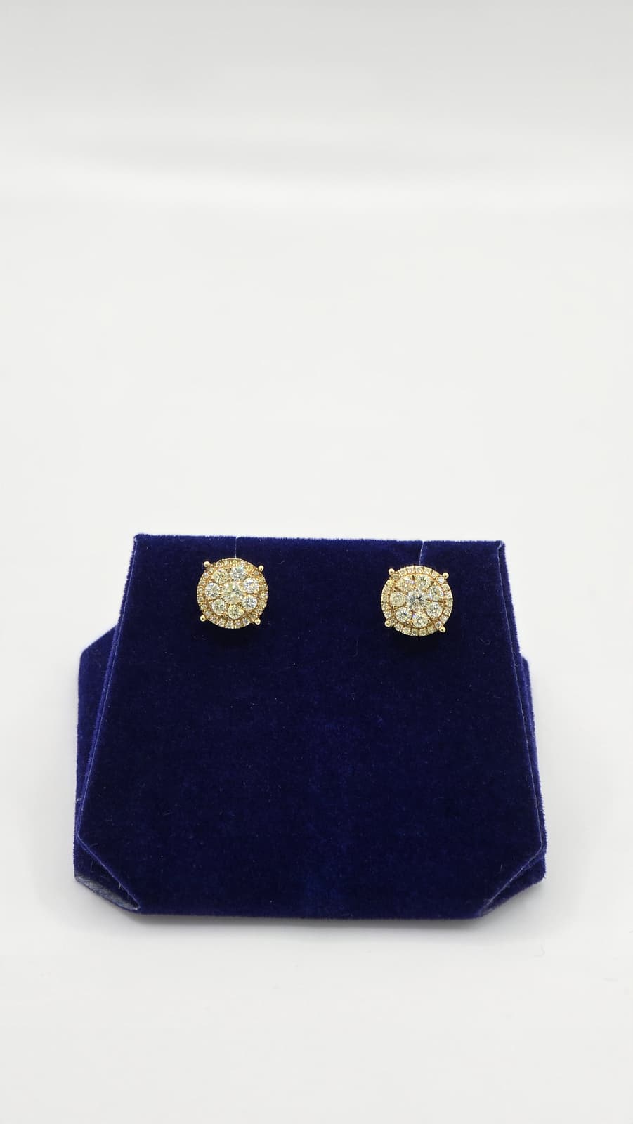 1.25 CTW Natural Diamond Round Cluster Studs (10K Yellow Gold) - Image 2