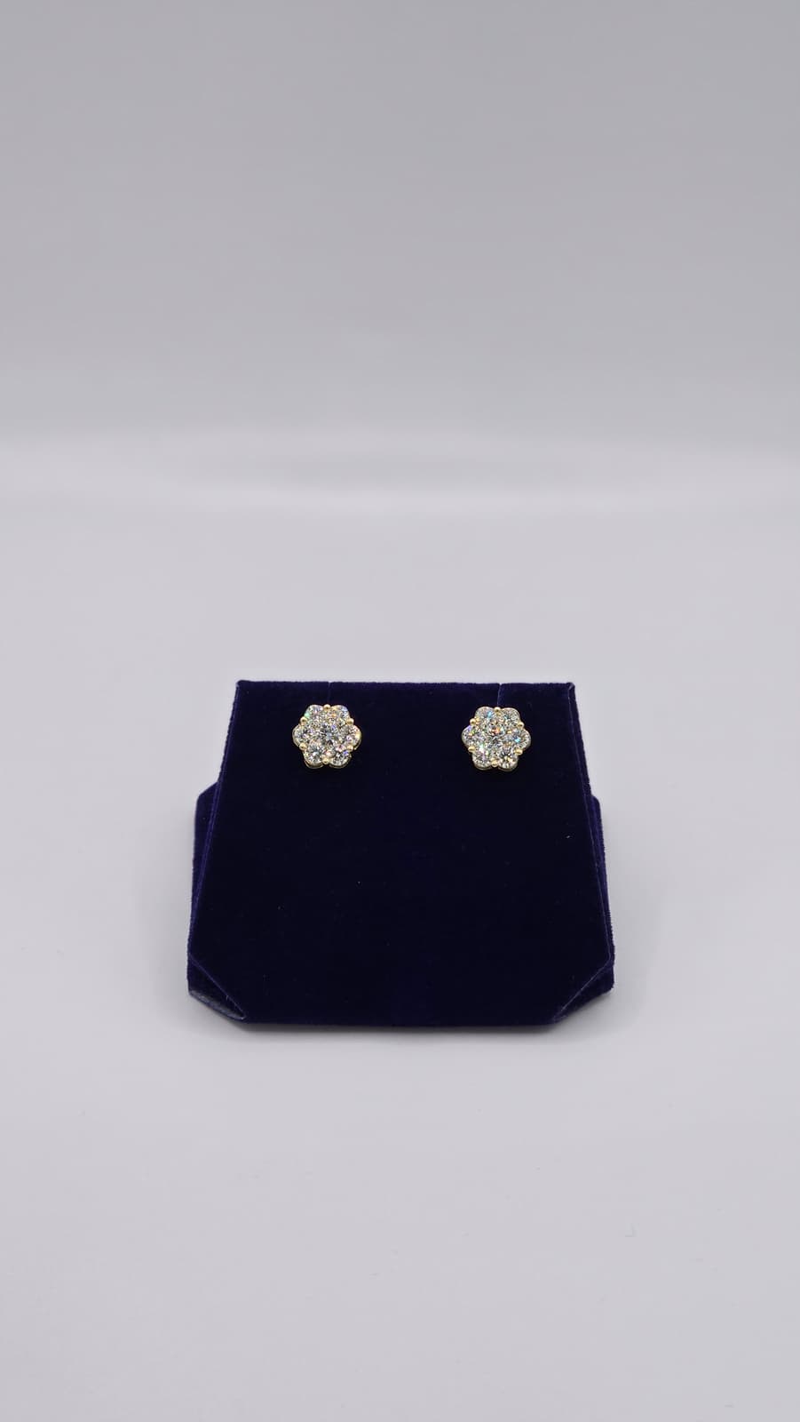 1.76 CTW Natural Diamond Flower-Cluster Studs (14K Yellow Gold) - Image 4