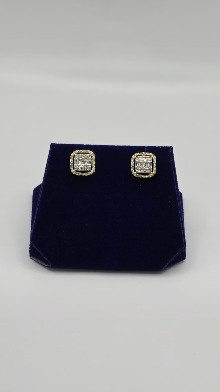 0.625 CTW Natural Diamond Cushion Baguette-Halo Studs (10K Yellow Gold)