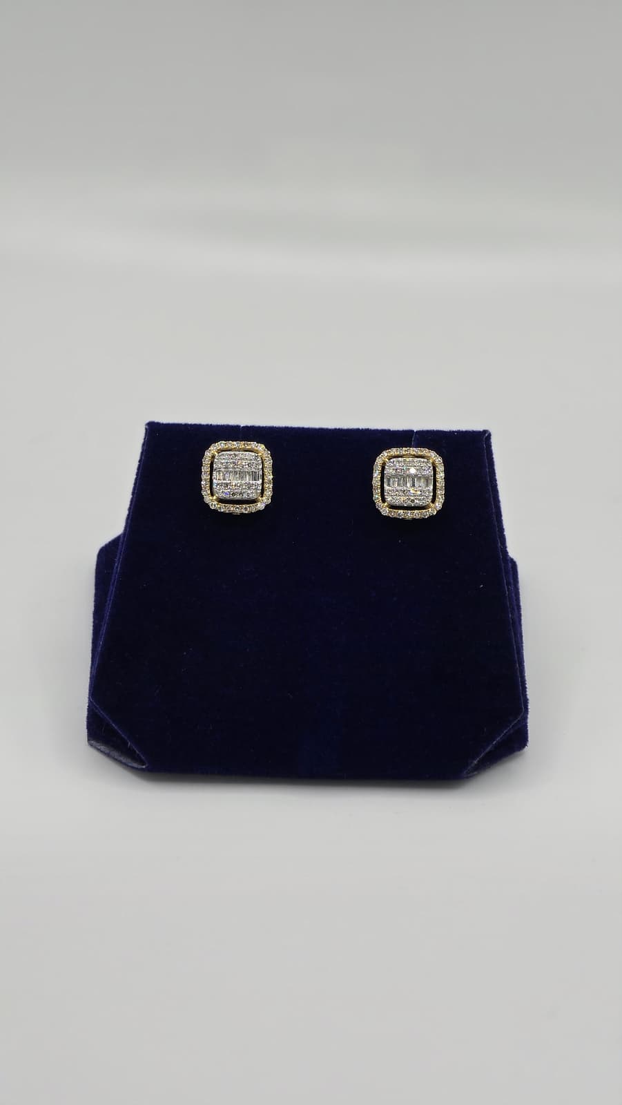 0.625 CTW Natural Diamond Cushion Baguette-Halo Studs (10K Yellow Gold) - Image 2