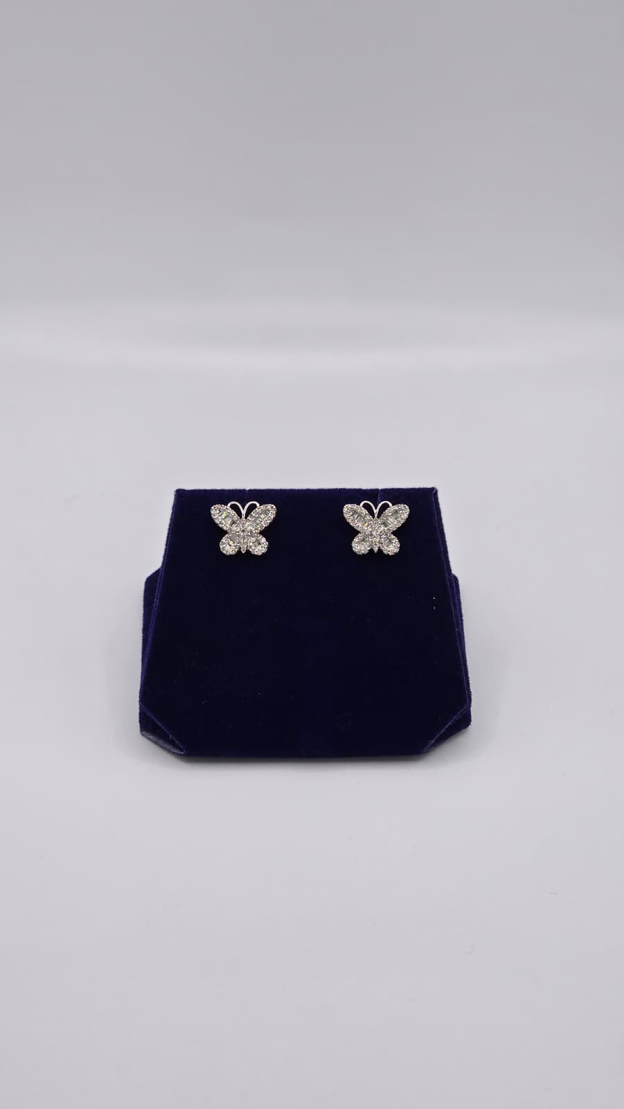 1 CTW Natural Diamond Butterfly Studs (10K White Gold) - Image 4