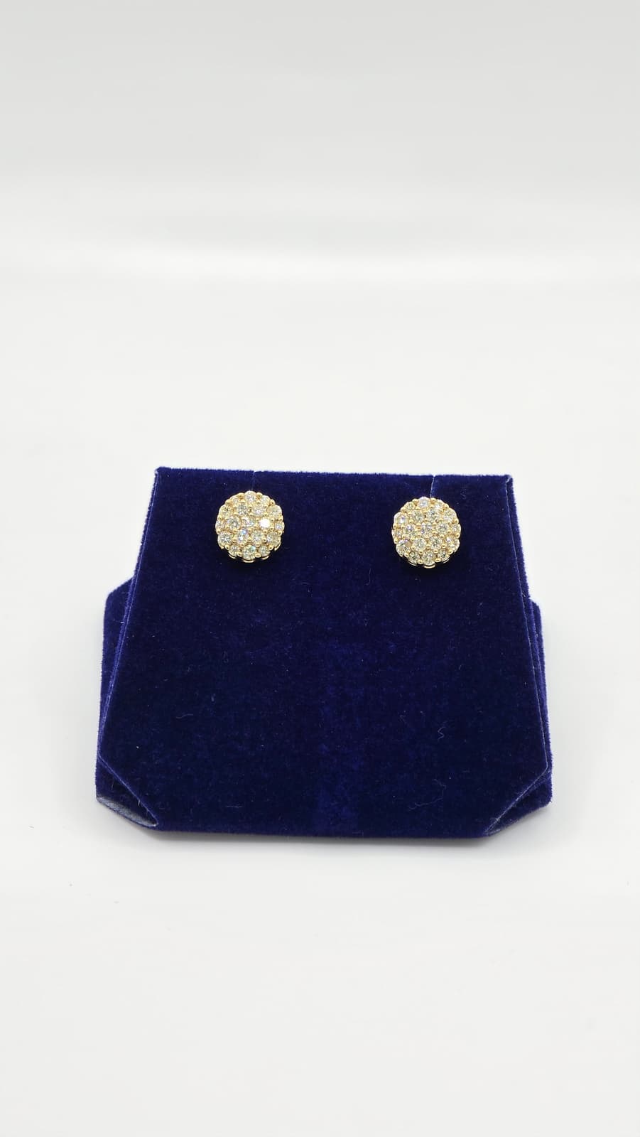 1.03 CTW Natural Diamond Round Cluster Studs (10K Yellow Gold) - Image 2