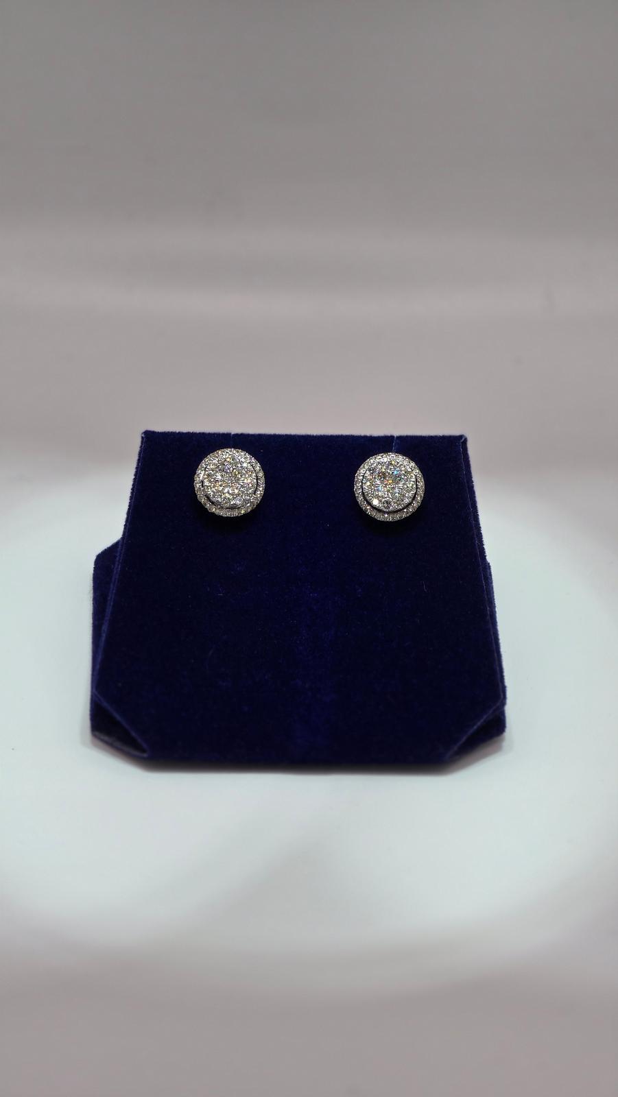1 CTW Natural Diamond Round Halo Studs (10K White Gold)