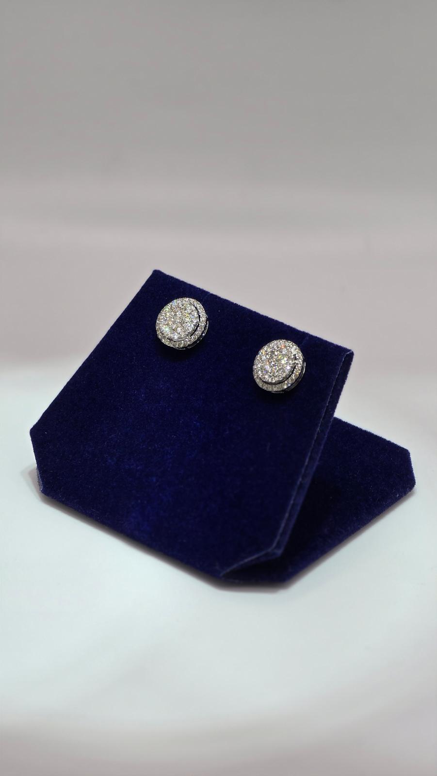 1 CTW Natural Diamond Round Halo Studs (10K White Gold) - Image 3