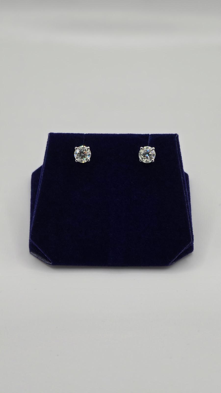 2 CTW Natural Diamond Round Solitaire Studs (14K White Gold) - Image 3