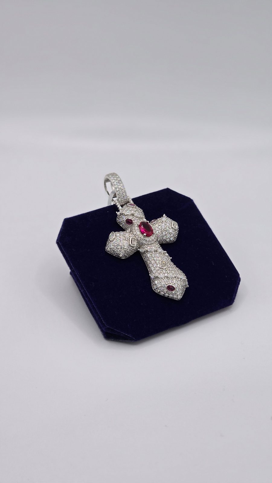 The Scarlet Crusader Cross - Image 3