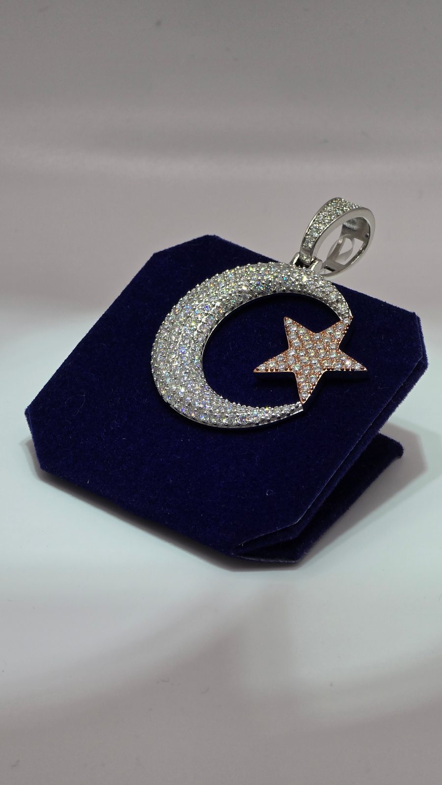 The Crescent and Star - Image 4