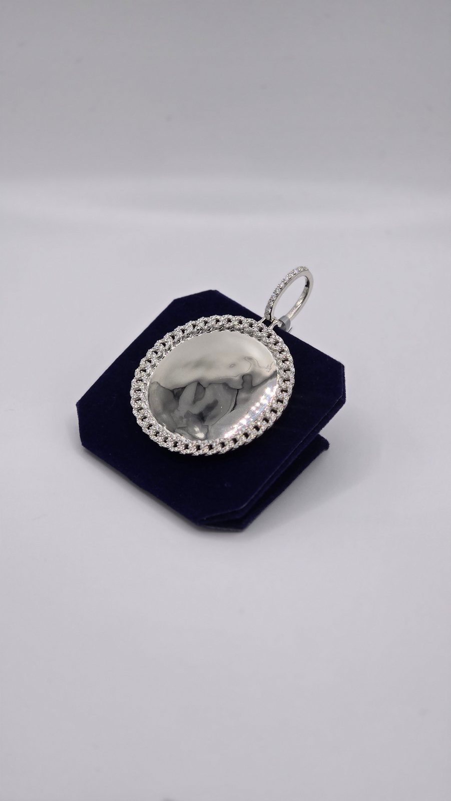 The Rope Photo Medallion - Image 3